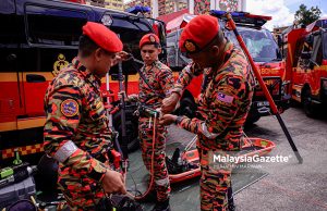 Kerajaan kaji kenaikan elaun kritikal anggota bomba