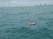 Lelaki Rusia cuba berenang ke Koh Lan ditemui keletihan