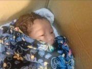 Peniaga terkejut jumpa bayi dibuang dalam kotak di kedainya