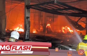 Tiga Kilang Terbakar Di Puncak Alam #MGFlash