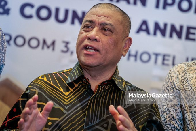 Menteri Besar Perak, Datuk Seri Saarani Mohamad ketika sidang media Majlis Menandatangani Memorandum Perjanjian Pembangunan Ipoh Sentral Antara Ipoh Sentral Sdn Bhd dan Country Annexe Sdn Bhd di Hotel Weil, Ipoh, pada Khamis. Foto ANIQ NABILAFIQ ANUAR, 23 JANUARI 2025. Stesen Keretapi Ipoh Transit Oriented Development