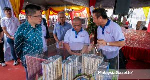 Menteri Besar Perak, Datuk Seri Saarani Mohamad ketika Majlis Perasmian Pelancaran Jualan Projek Rumah Perakku Pangsapuri Raflesia di Bandar Seri Botani, Ipoh, pada Sabtu. Foto ANIQ NABILAFIQ ANUAR, 01 FEBRUARI 2025.