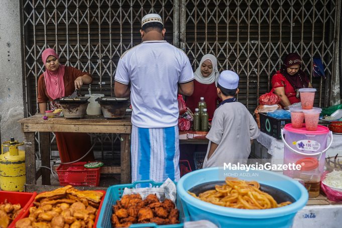 MGF09032025_BAZAR WARGA ASING-17