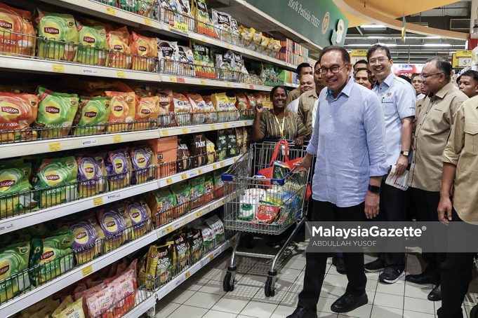 DATUK SERI ANWAR IBRAHIM