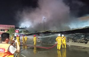 Empat premis perniagaan di Jitra hangus terbakar