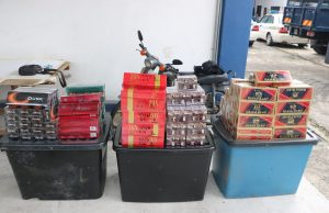 Warga emas ditahan, arak tiruan dan rokok tidak bercukai dirampas