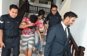 Dua peniaga menyamar polis didakwa rogol berkumpulan pelajar universiti