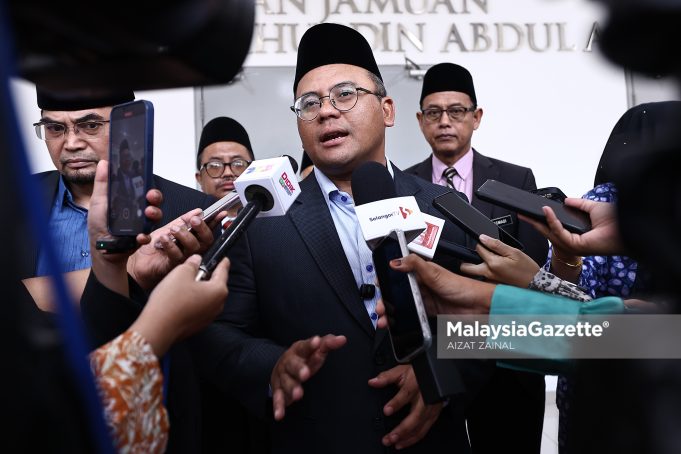 SAMBUTAN HARI GURU
