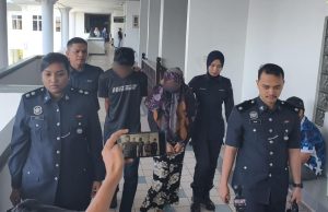 Dera anak dua bulan hingga kritikal, suami isteri direman