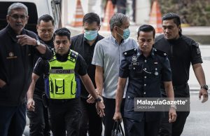 Bekas pekerja kilang bungkus makanan didakwa pecah amanah RM2.97 juta