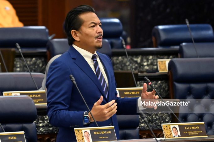 SIDANG PARLIMEN Timbalan Menteri Ekonomi, Datuk Mohd Shahar Abdullah