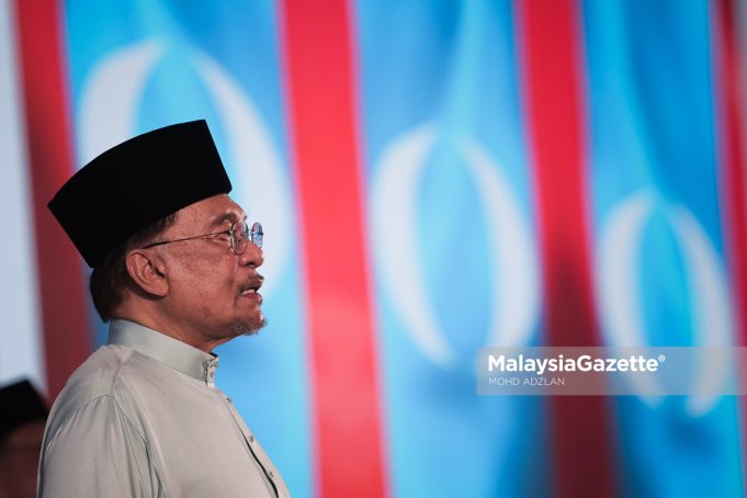 MGF23052025_KONGRES PKR-4 Presiden Parti Keadilan Rakyat (PKR), Datuk Seri Anwar Ibrahim hadir pada Ucapan Dasar dan Perasmian Kongres Nasional Keadilan 2024/2025 ketika di Pusat Konvensyen Antarabangsa Persada Johor. Foto MOHD ADZLAN, 23 MEI 2025.