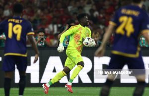 Laungan Onana, Onana, Onana bergema di SNBJ