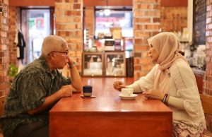 Hassan Karim seru saya bertanding Timbalan Presiden PKR Nurul Izzah Anwar kopi bersama Ahli Parlimen Pasir Gudang, Hassan Karim