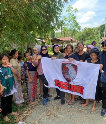Team Amal Kazuko turun ke perkampungan Orang Asli Pos Lenjang, Kuala Lipis, Pahang.