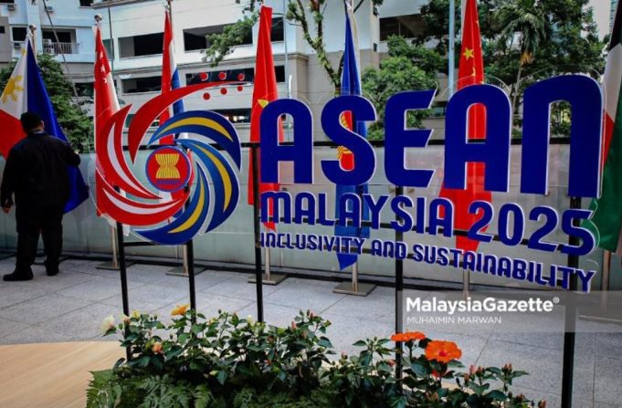 VISI KOMUNITI ASEAN 2025 03