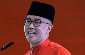 Tiga Sayap UMNO Persoal Kewajaran PKR Terima Tengku Zafrul #MGFlash