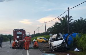Juruteknik maut van bertembung treler