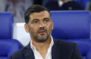 AC Milan pecat jurulatih