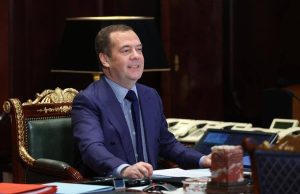 Beberapa negara sedia bekal senjata nuklear kepada Iran – Medvedev