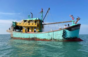 Maritim tahan bot nelayan langgar syarat sah lesen