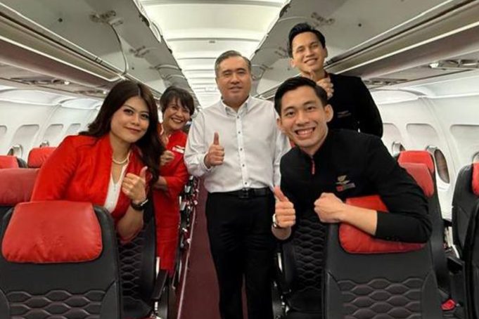 anthony loke_Air Asia_2