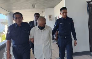 Atuk 70 tahun sakit jantung didakwa cabul remaja 14 tahun