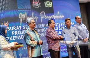 127 SST untuk kontraktor projek naik taraf sekolah berkepadatan tinggi di 6 negeri