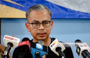 Telco tidak beri maklumat peribadi individu kepada mana-mana pihak – Fahmi