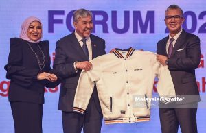 Zahid, Tengku Zafrul Hadir Forum WiEX 2025