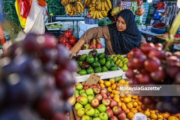 MGF17062025-TINJAUN KENAIKAN SST DI PASAR CHOW KIT-26.jpeg