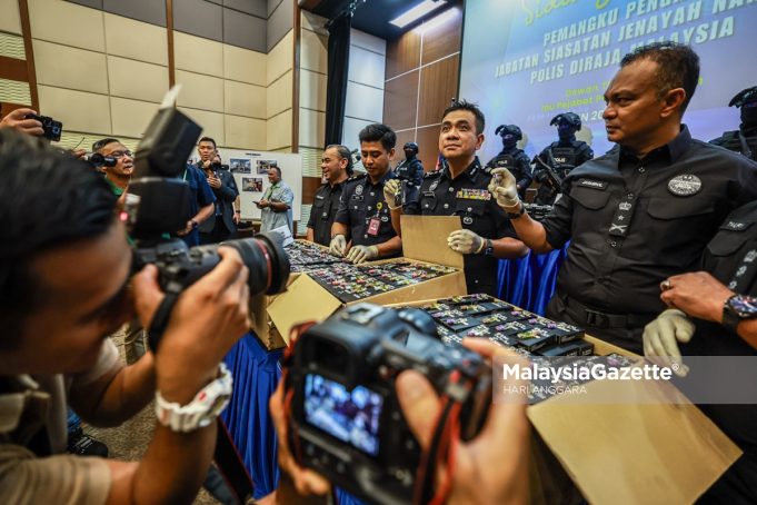 MGF23062025-SIDANG MEDIA JSJN RAMPASAN CECAIR VAPE YANG BIRISI KOKAIN-31.jpeg