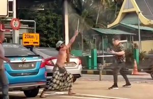 Polis kenal pasti lelaki bergaduh di plaza tol Bukit Tambun