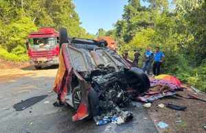 Pemandu maut tersepit, kereta bertembung lori di Triang