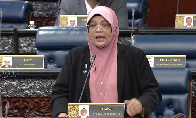 Ahli Parlimen Tumpat, Datuk Mumtaz Md Nawi.