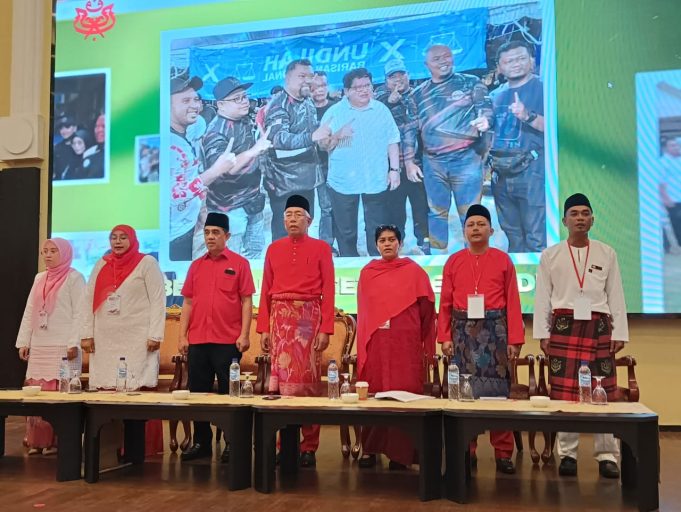 Azalina-3
