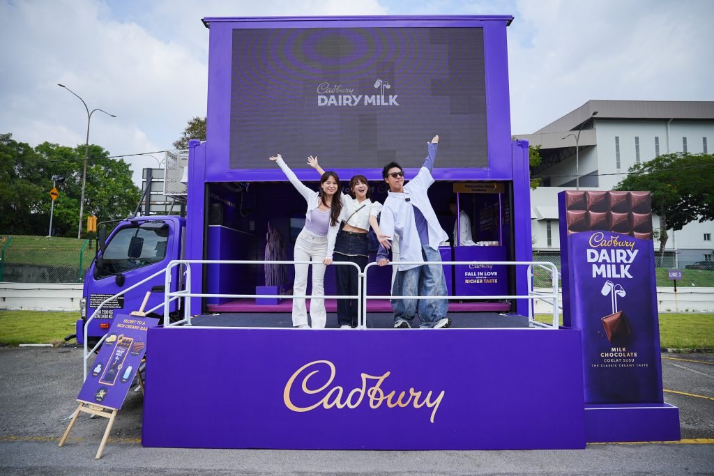 "Purple Truck" Cadbury bakal berkongsi keceriaan bersama rakyat Malaysia mulai 1 Julai - 31 Ogos 2025