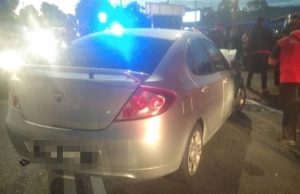 Anggota Tentera Maut Motosikal Rempuh Kereta #MGFlash