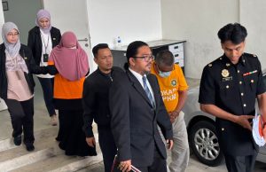 Dua penjawat awam disyaki terima rasuah kira-kira RM70,000 ditahan SPRM