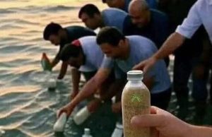 Hanya Mampu Hanyutkan Botol Berisi Makanan Ke Gaza #MGFlash