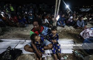 Wanita ‘lesap’ ketika serbuan imigresen tinggalkan suami, anak