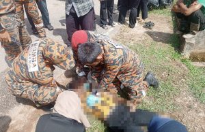 Remaja lemas mandi parit bersama rakan