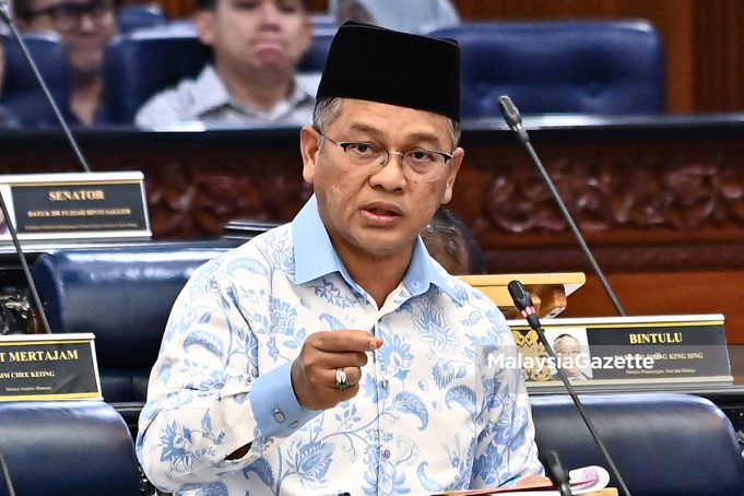SESI PERBAHASAN RMK 13