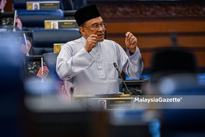 SESI PERBAHASAN RMK 13