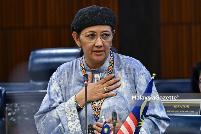 SESI PERBAHASAN RMK 13