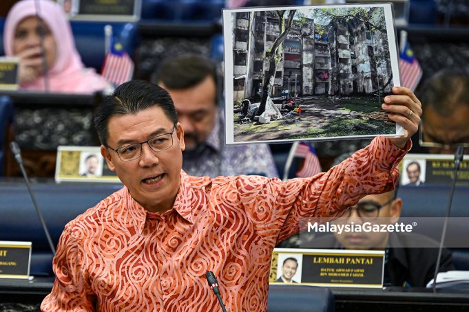 SESI PERBAHASAN RMK 13