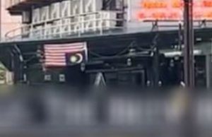 Polis Siasat Jalur Gemilang Terbalik Di Bukit Bintang #MGFlash