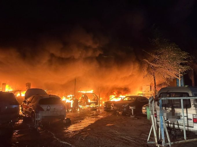 terbakar1