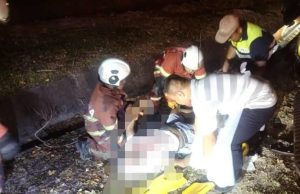 Empat lelaki maut kereta terbabas rempuh pokok di SKVE