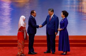 Anwar perkasa usaha diplomatik Malaysia pada hari kedua di Tianjin